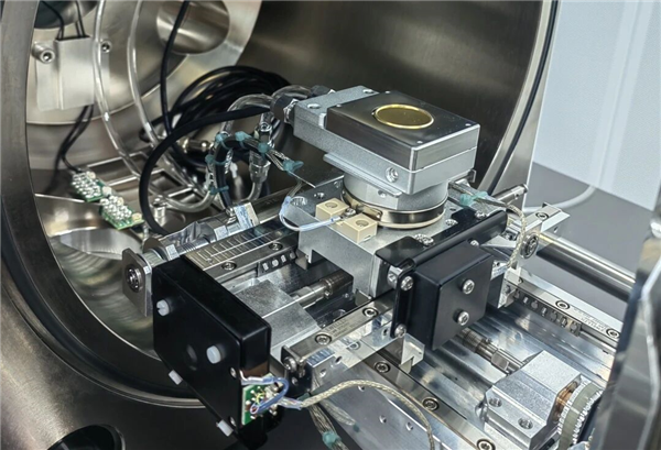 重光实验室 | 破解材料高温变形与低温失效难题:扫描电镜原位实验全景方案